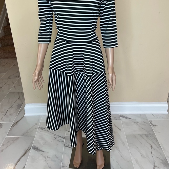 𝅺Asymmetric stripe dress - Picture 3 of 7